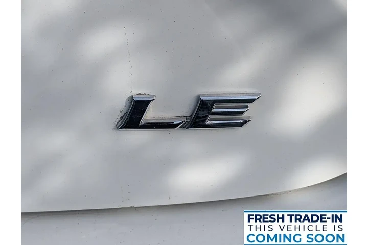 $26522 : Toyota Camry 2025 SE 4dr Sed image 2