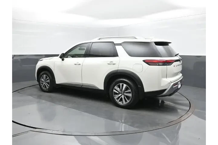 $20743 : Nissan Pathfinder 2022 SL 4d image 5