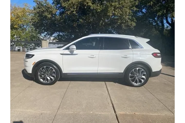 $26980 : Lincoln Nautilus 2022 Reserv image 3