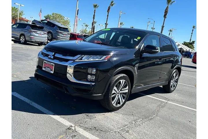 $17995 : Mitsubishi Outlander Sport 2 image 3