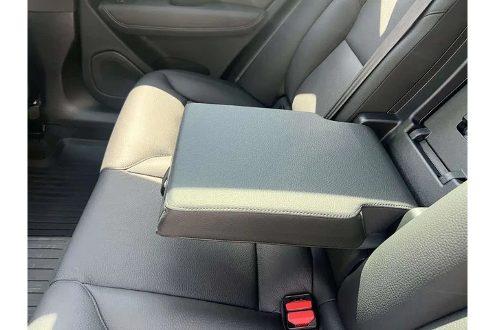 $39500 : Volvo XC60 2024 AWD B5 Plus image 10