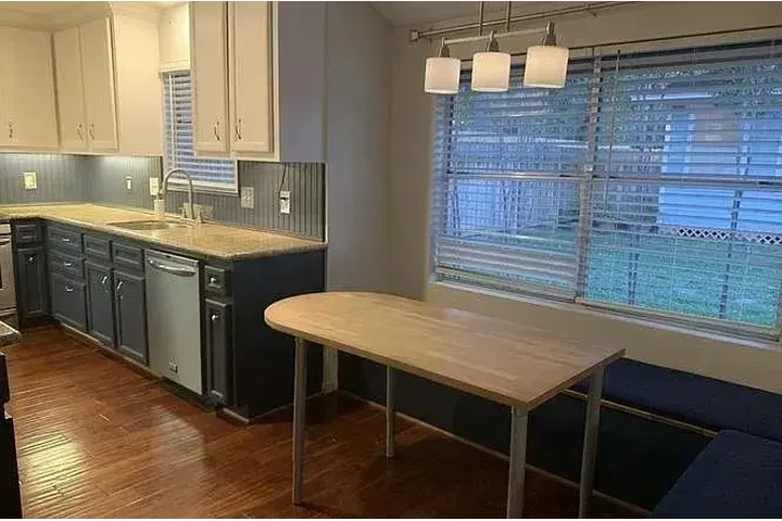 $2000 : 3 bed 2 bath image 7