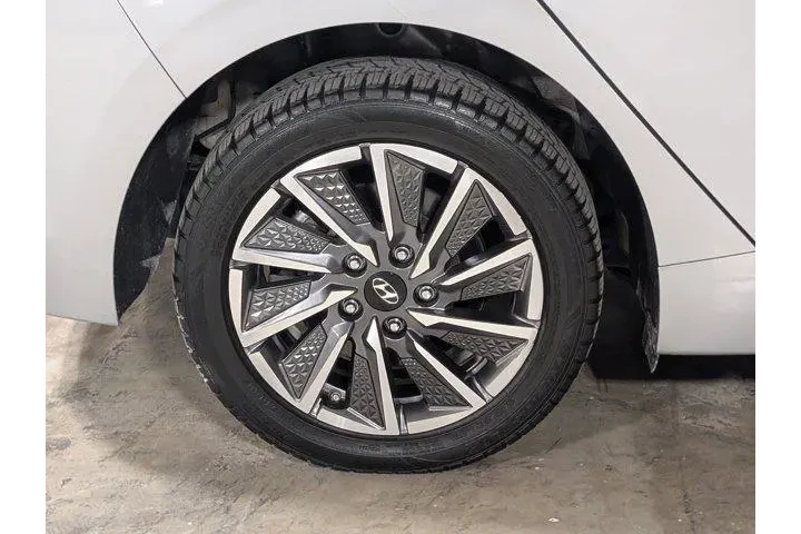 $13744 : Hyundai IONIQ Electric 2020 image 10