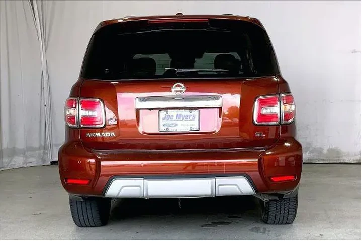 $16951 : Nissan Armada 2018 4x2 SV 4d image 4