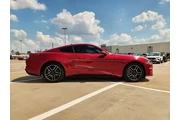 $21951 : Ford Mustang 2021 EcoBoost 2 thumbnail