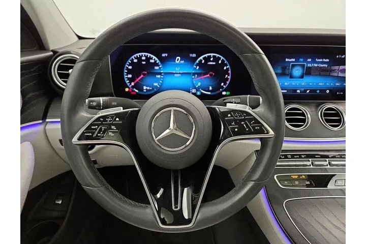 $32998 : Mercedes-Benz E-Class 2021 E image 10