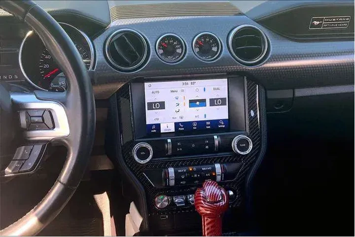 $30985 : Ford Mustang 2020 GT 2dr Fas image 6