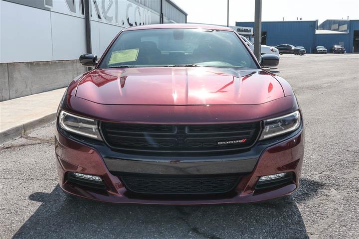 $18949 : 2018 Charger SXT Plus image 2