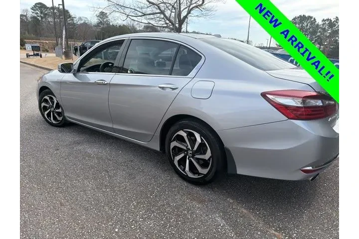 $18039 : Honda Accord 2017 EX-L V6 4d image 5