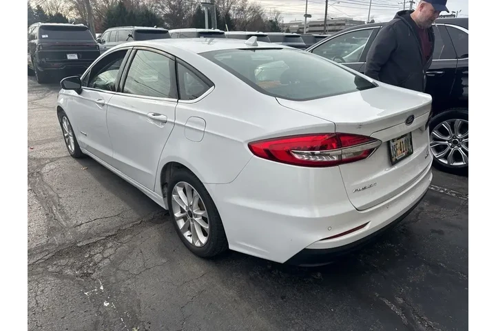 $15094 : Ford Fusion Hybrid 2019 SE 4 image 7