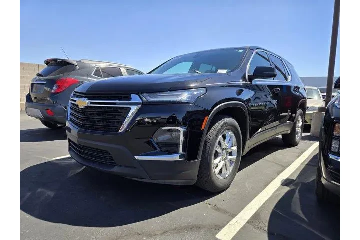 $27991 : Chevrolet Traverse 2023 LS 4 image 2