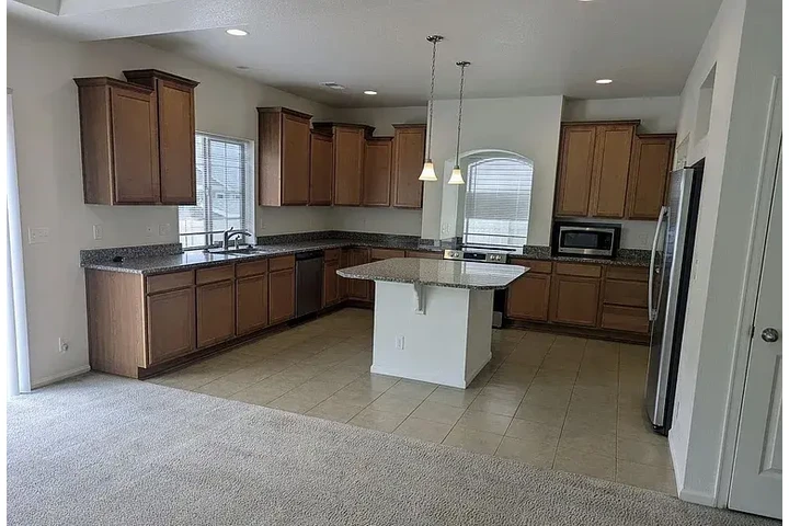 $2000 : HOUSE FOR RENT IN DENVER CO image 10