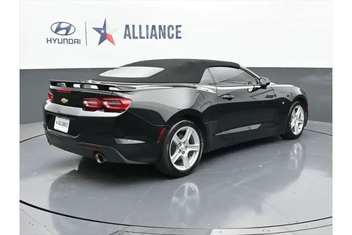 $21998 : Chevrolet Camaro 2023 LT 2dr image 7