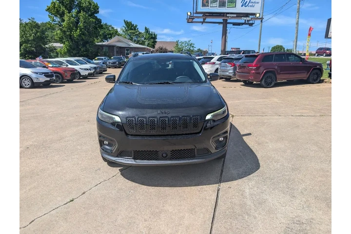 $22995 : 2022 Cherokee image 2
