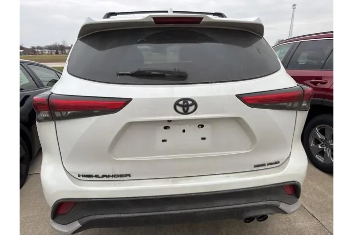 $38938 : Toyota Highlander 2022 AWD X image 9
