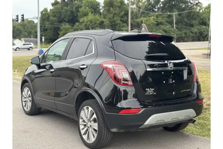 $8999 : 2017 Encore Preferred image 5