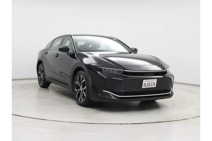 $38998 : Toyota Crown 2024 AWD Limite image 1