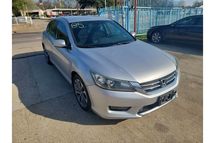 $10000 : 2015 Accord Sport image 4