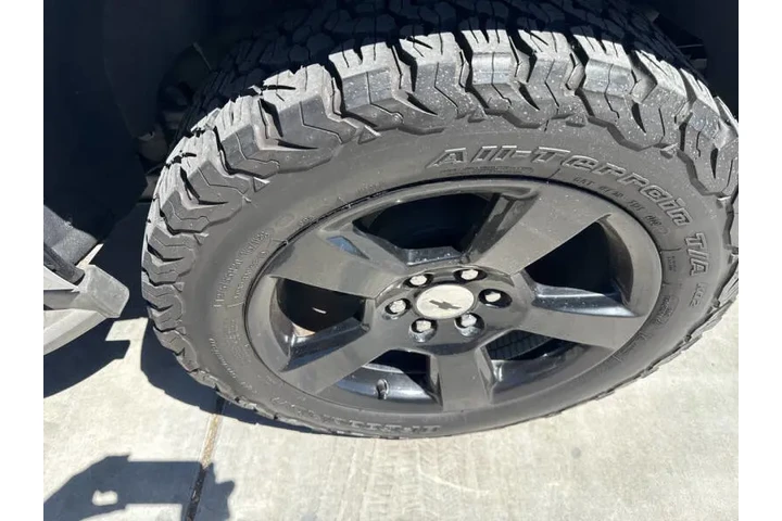 $16999 : 2016 Tahoe LS image 10