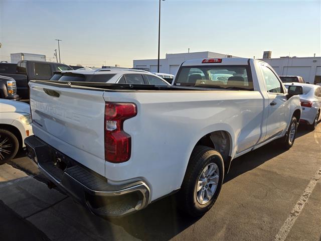 $29543 : Pre-Owned 2023 Silverado 1500 image 6