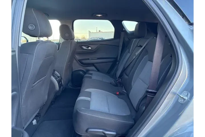 $31499 : Chevrolet Blazer 2025 AWD LT image 5