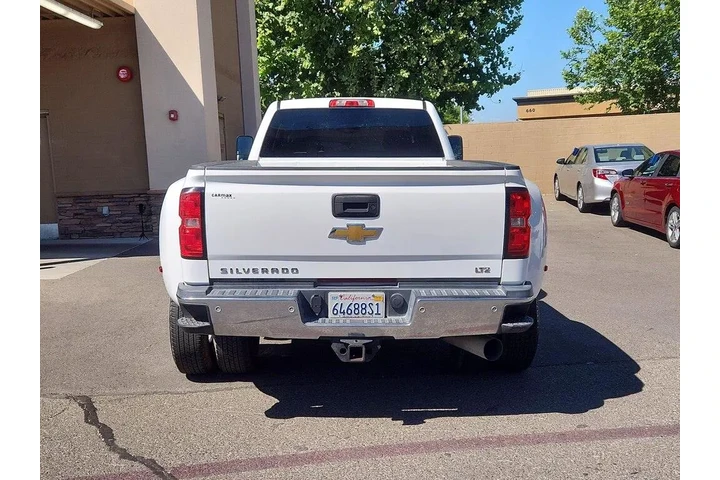 $34998 : Chevrolet Silverado 3500HD 2 image 6