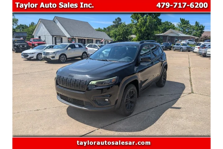 $22995 : 2022 Cherokee image 1