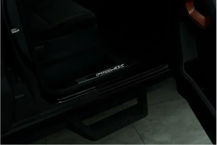 $12900 : Nissan Frontier 2014 4x4 SV image 9