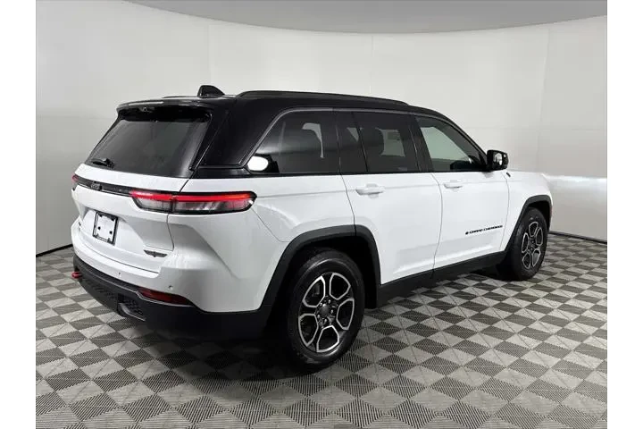 $32654 : Jeep Grand Cherokee 2022 4x4 image 8