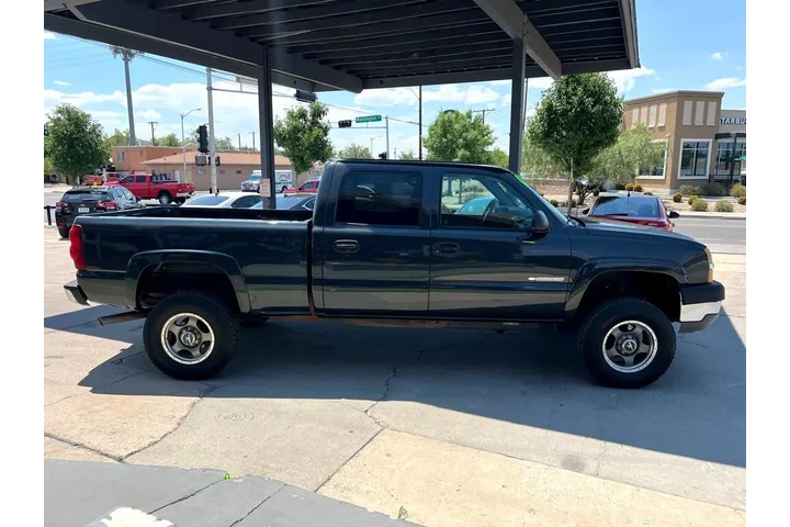 2003 Silverado 2500HD Crew Ca image 4
