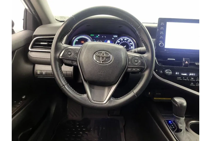 $28998 : Toyota Camry Hybrid 2021 XSE image 10