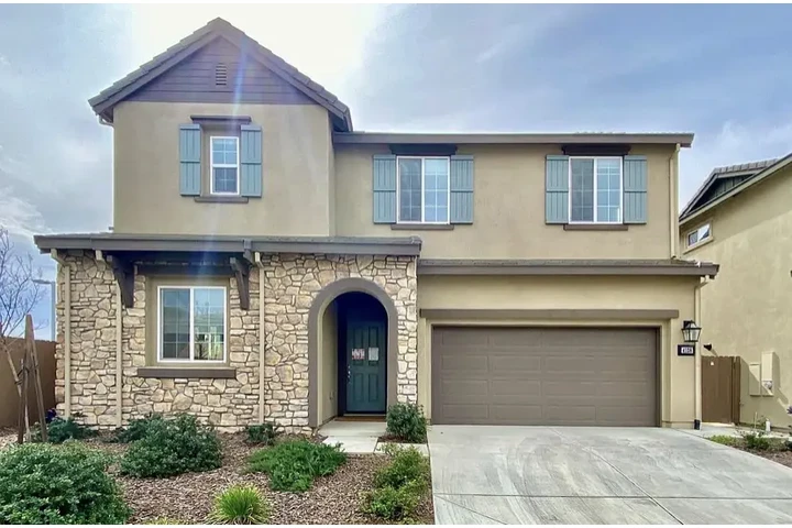 $1500 : Beautiful and spacious home $$ image 1