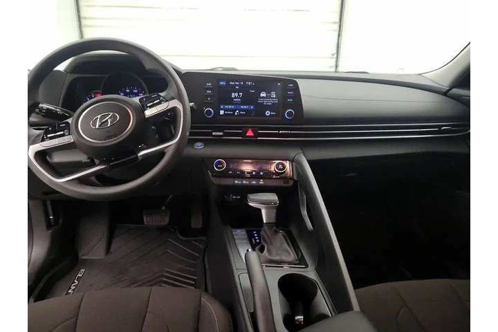 $21998 : Hyundai ELANTRA 2023 SEL 4dr image 9