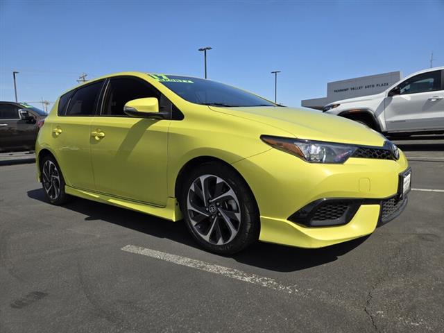 $14939 : Pre-Owned 2017 COROLLA IM image 1