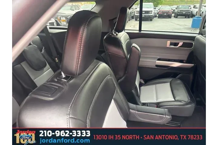 $25841 : Ford Explorer 2023 XLT 4dr S image 9
