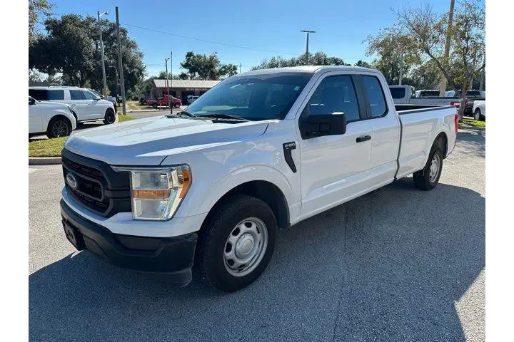 $26825 : Ford F-150 2021 4x2 XL 4dr S image 7