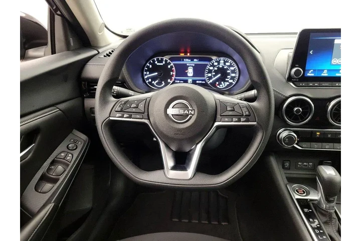 $21998 : Nissan Sentra 2025 SV 4dr Se image 10