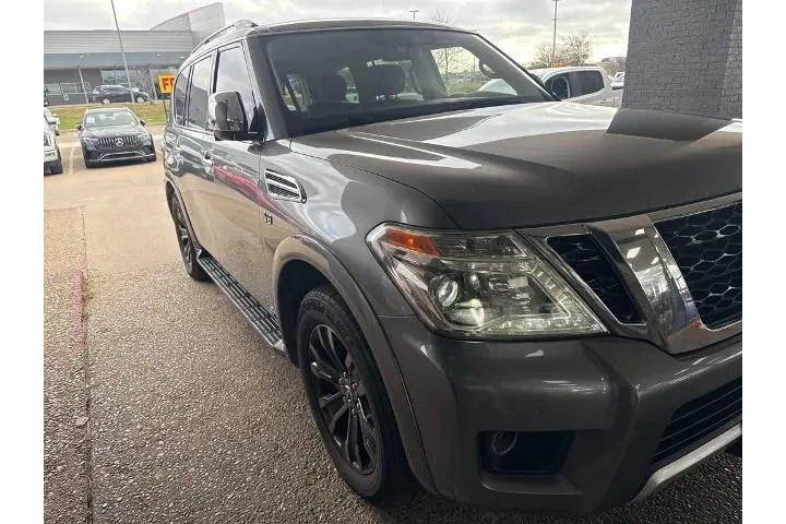 $12101 : Nissan Armada 2018 4x2 SV 4d image 7