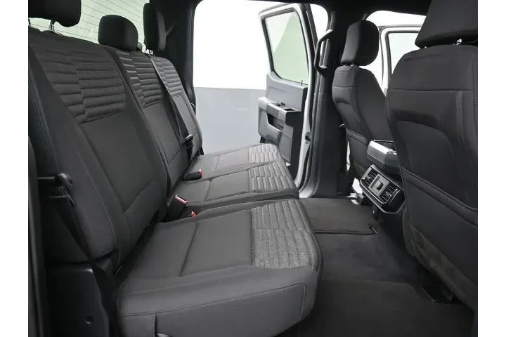 $33903 : Ford F-150 2023 4x2 XL 4dr S image 10