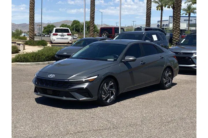 $20998 : Hyundai ELANTRA 2024 SEL 4dr image 7