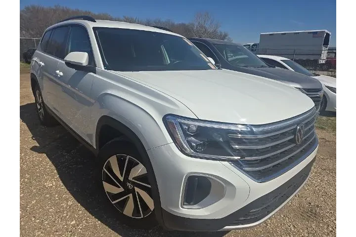 $32883 : Volkswagen Atlas 2025 SE 4dr image 4