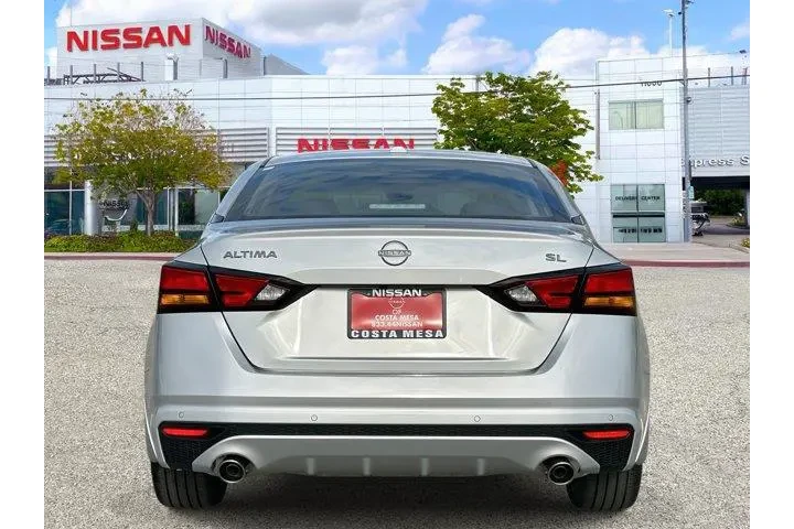 $32835 : Nissan Altima 2025 2.5 SL 4d image 3