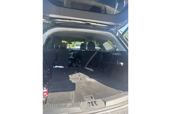 $26000 : Ford Explorer 2021 AWD XLT 4 image 9