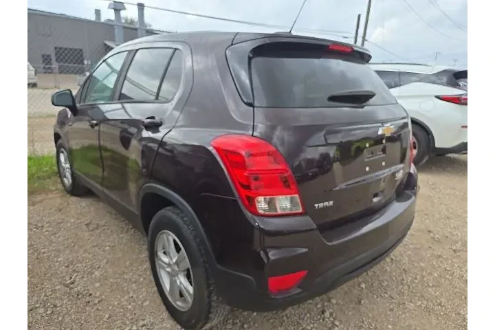 $12262 : Chevrolet Trax 2021 LS 4dr C image 2