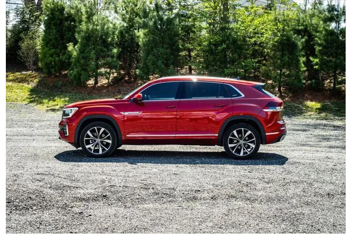 $37995 : Volkswagen Atlas Cross Sport image 4