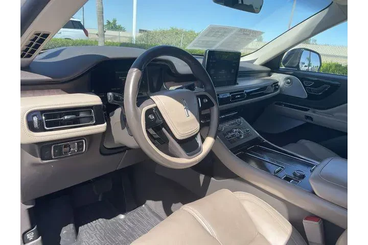 $34888 : Lincoln Aviator 2020 AWD Res image 10