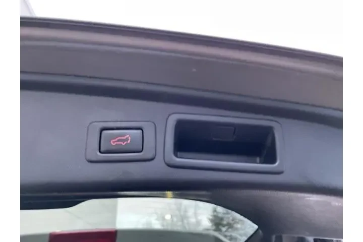 $15795 : Subaru Forester 2017 AWD 2.0 image 10