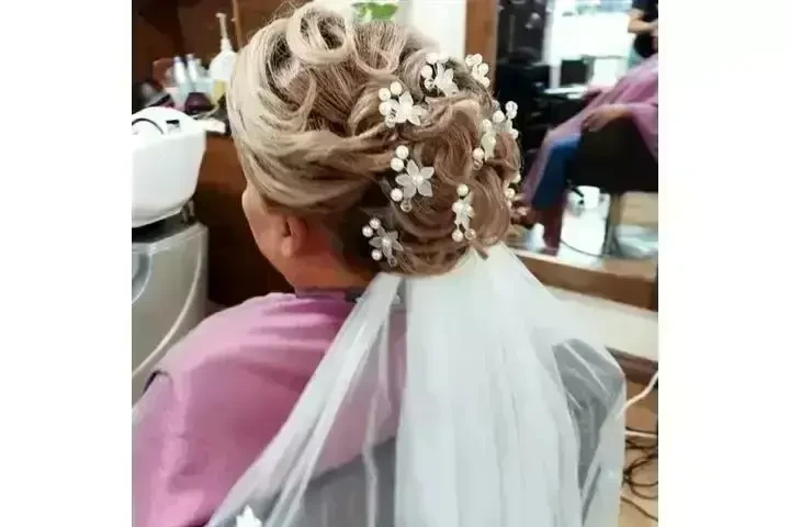 SALÓN DE BELLEZA ANA'S BEAUTY image 9