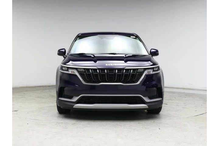 $30998 : Kia Carnival 2024 LX 4dr Min image 5