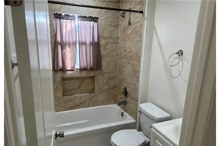 $1100 : Inglewood, CA de 2 dormitorio image 5